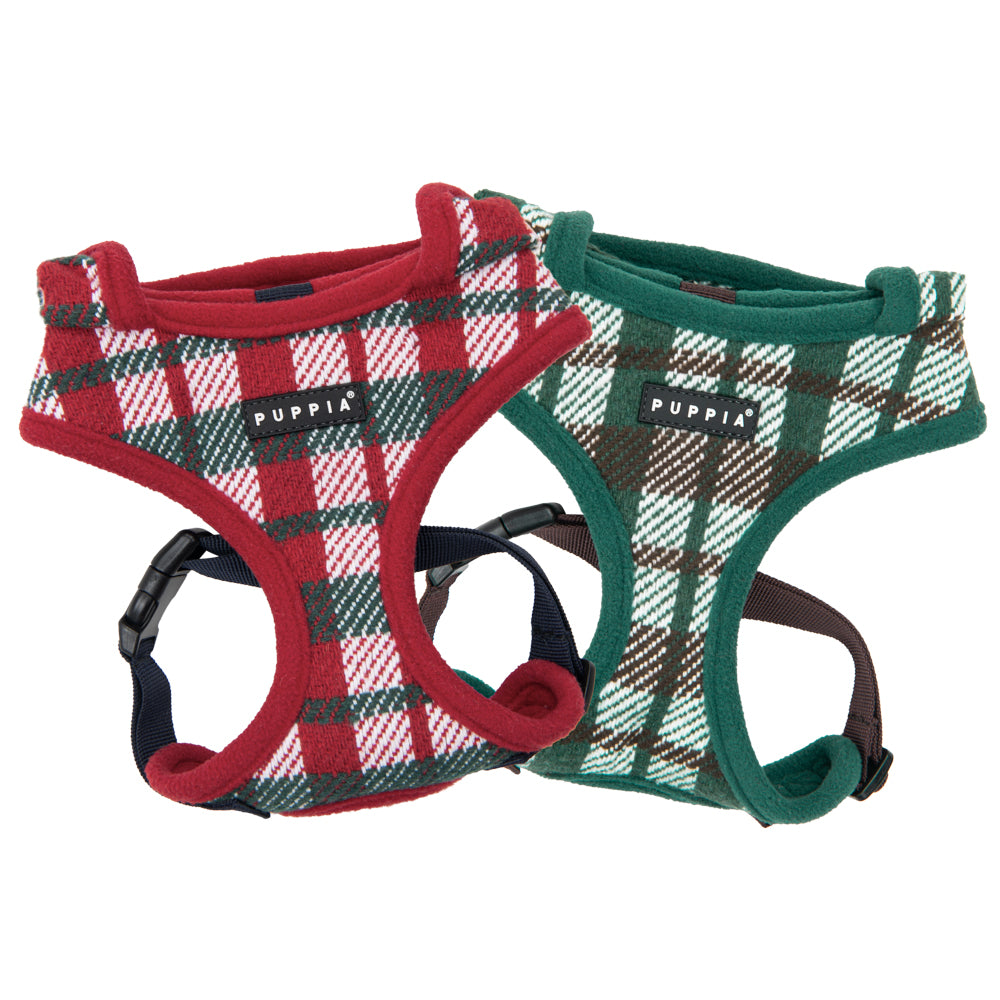Arnés Festive Puppia con capucha incluida, ideal para mantener a tu perro abrigado durante los días fríos de otoño e invierno, con un diseño cómodo y elegante.