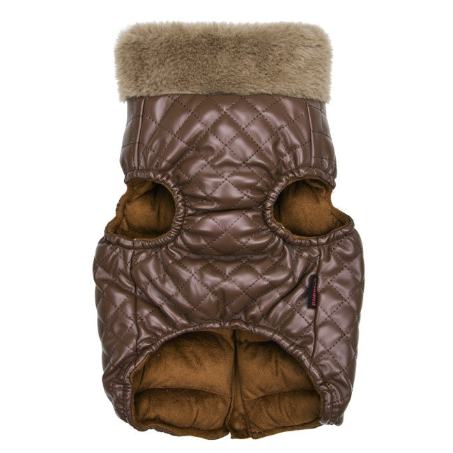 Chaqueta Día de Puppia, fabricada con materiales acolchados y térmicos, manteniendo a tu perro cálido y cómodo.