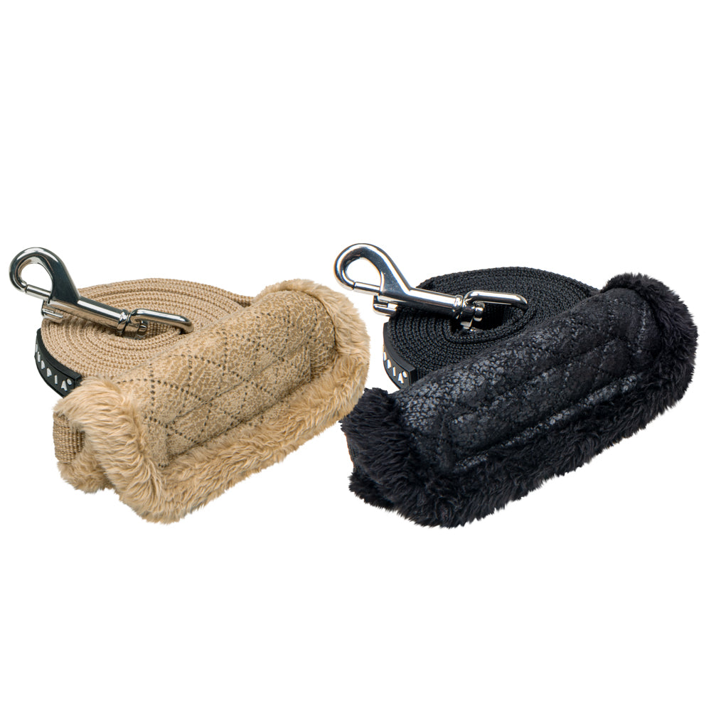 Correa Douglas Puppia, diseño elegante y ergonómico, perfecta para paseos cómodos y seguros.