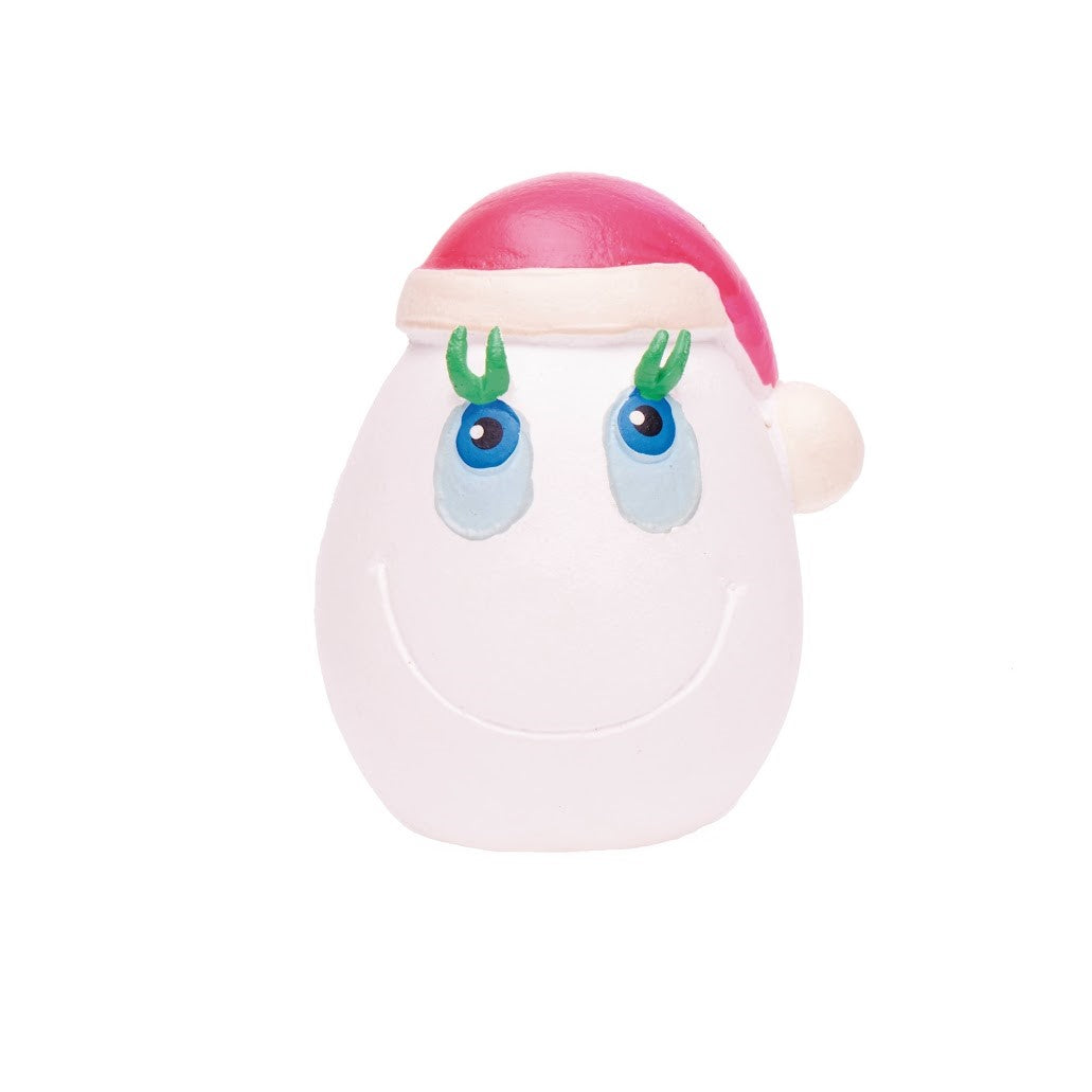 Huevitos Noel con diseño navideño único, decorados con tintes de grado alimentario, completamente seguros para tu perro.