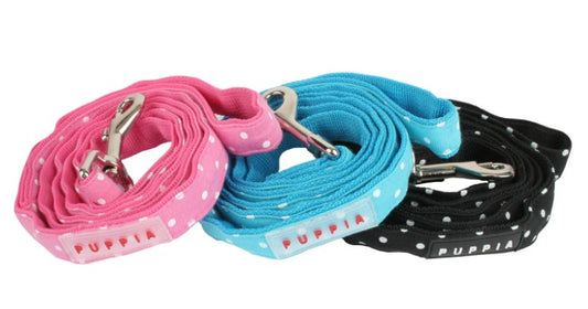 Correa Dotty Puppia, de diseño exclusivo, suave y duradera, ideal para paseos cómodos y a la moda.