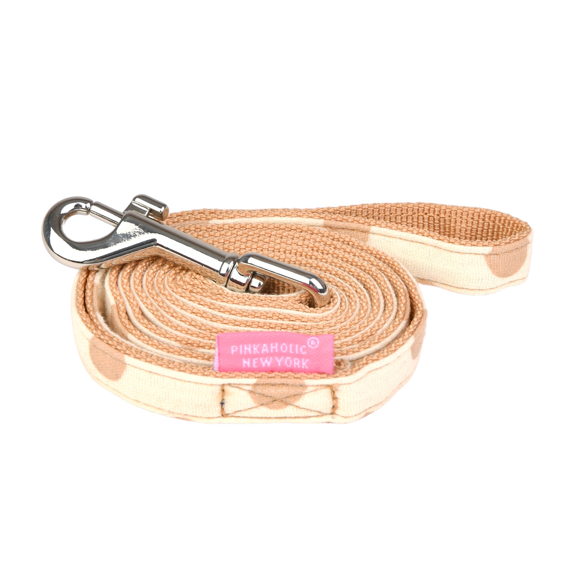 Correa Ida de Pinkaholic combinada con el Arnés Ida, formando un conjunto armonioso y elegante para perros pequeños. El diseño a juego asegura un paseo cómodo y con estilo.